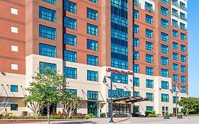 Hampton Inn & Suites National Harbor-Newly Renovated